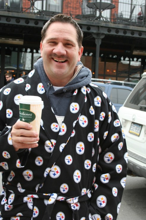 This street vendor guy was yelling "Sheet sets for ten bucks!" but it was his bed linen-ready apparel that caught my eye