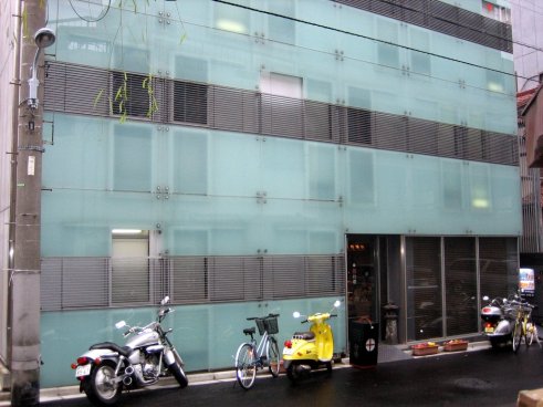 Exterior of Tokyo's Andon Ryokan