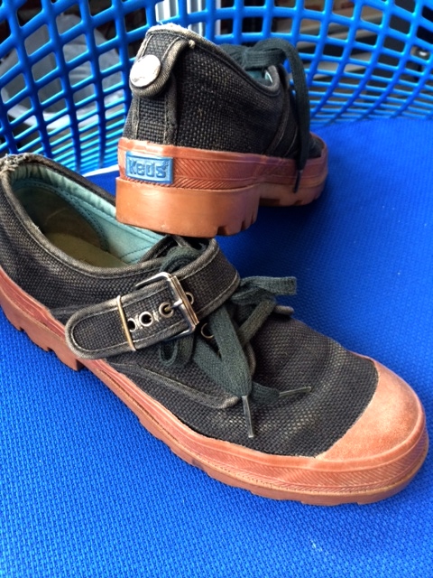 I still wear these, 20 years later.  Which shows just how prescient this design was.  Or how out of touch I am with fashion.  Take your pick.